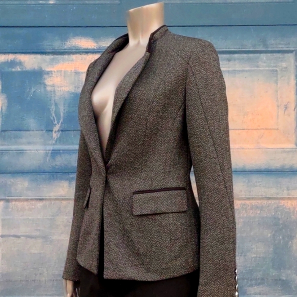 WHITE HOUSE BLACK MARKET LADIES (1) BUTTON HOUNDSTOOTH  LUXURY BLAZER